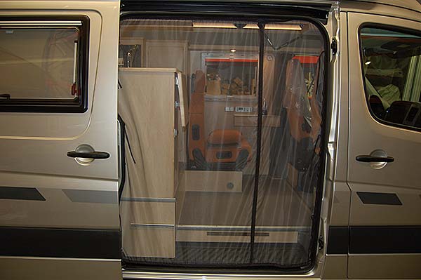 CS Reisemobile Wohnmobil CORONA Auf Basis Von MB Sprinter Kastenwagen cs-reisemobile-wohnmobil-corona-auf-basis-von-mb-sprinter-kastenwagen